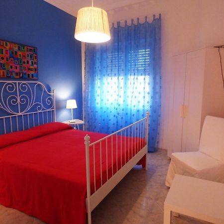 La Darsena Di Fiumicino Bed and Breakfast Exterior foto