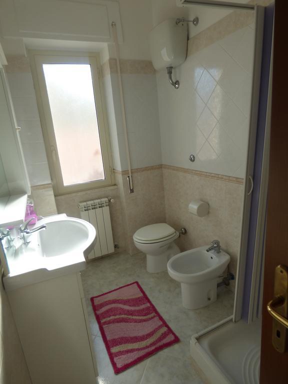 La Darsena Di Fiumicino Bed and Breakfast Habitación foto